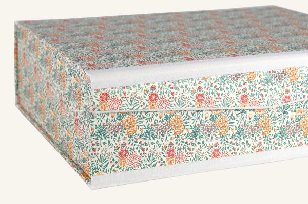wedding box roses gift bride